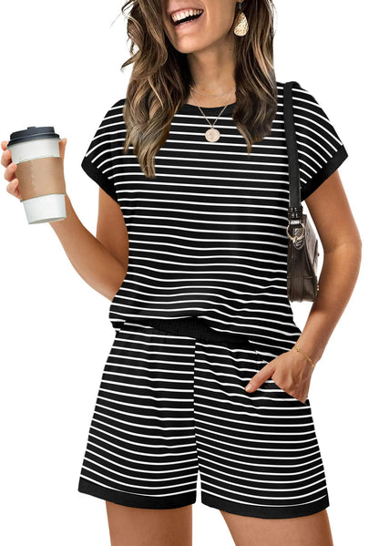 Stylish Casual Womens Outfit Short-sleeve Top And Shorts Set For Going Out