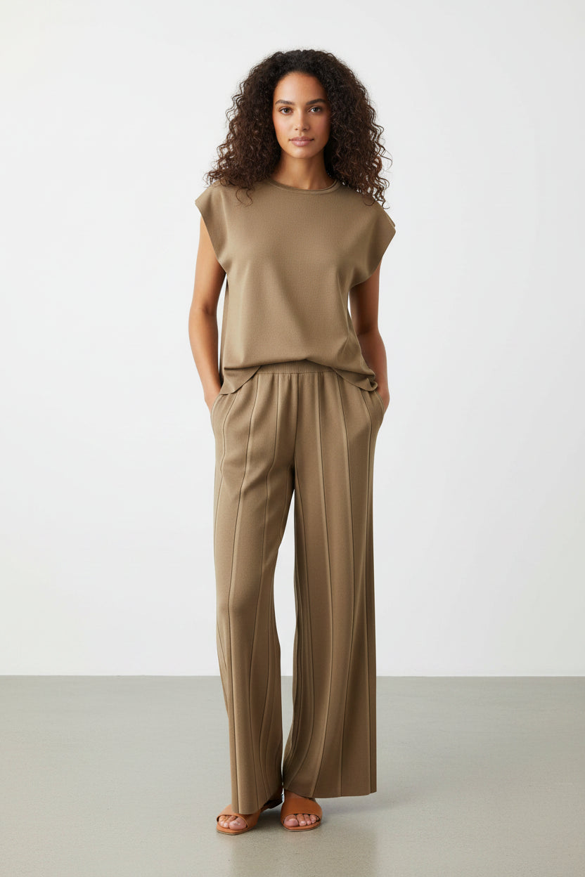 Women's 2-Piece Summer Set – Sleeveless Top & Wide Leg Pants (2025)